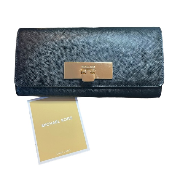 MICHAEL Michael Kors Handbags - MWT MK Callie Wallet